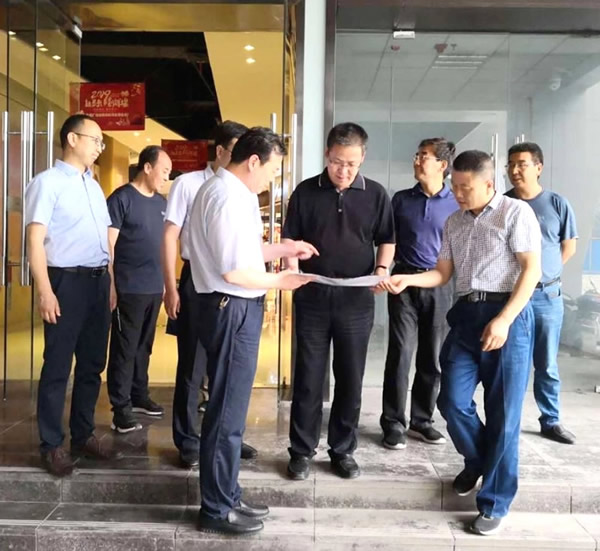 隴南市委常委、組織部部長楊郃調(diào)研指導市龍江城鄉(xiāng)發(fā)展集團公司黨建工作