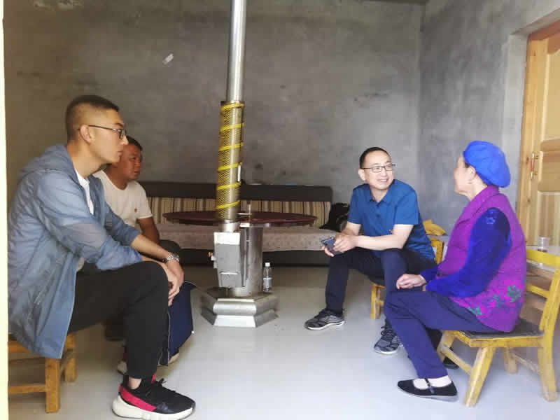 “感黨恩、憶黨史”，--市龍江城鄉(xiāng)發(fā)展集團公司開展慶祝建黨99周年主題黨日活動